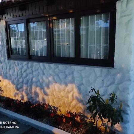 Apartamento Inteiro Dois Quartos Melhor Localizacao Pes Na Areia Florianópolis Buitenkant foto