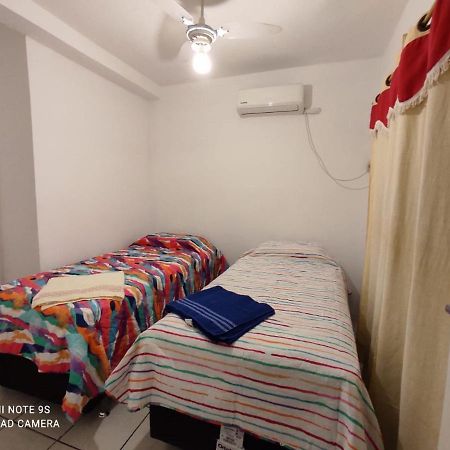 Apartamento Inteiro Dois Quartos Melhor Localizacao Pes Na Areia Florianópolis Buitenkant foto